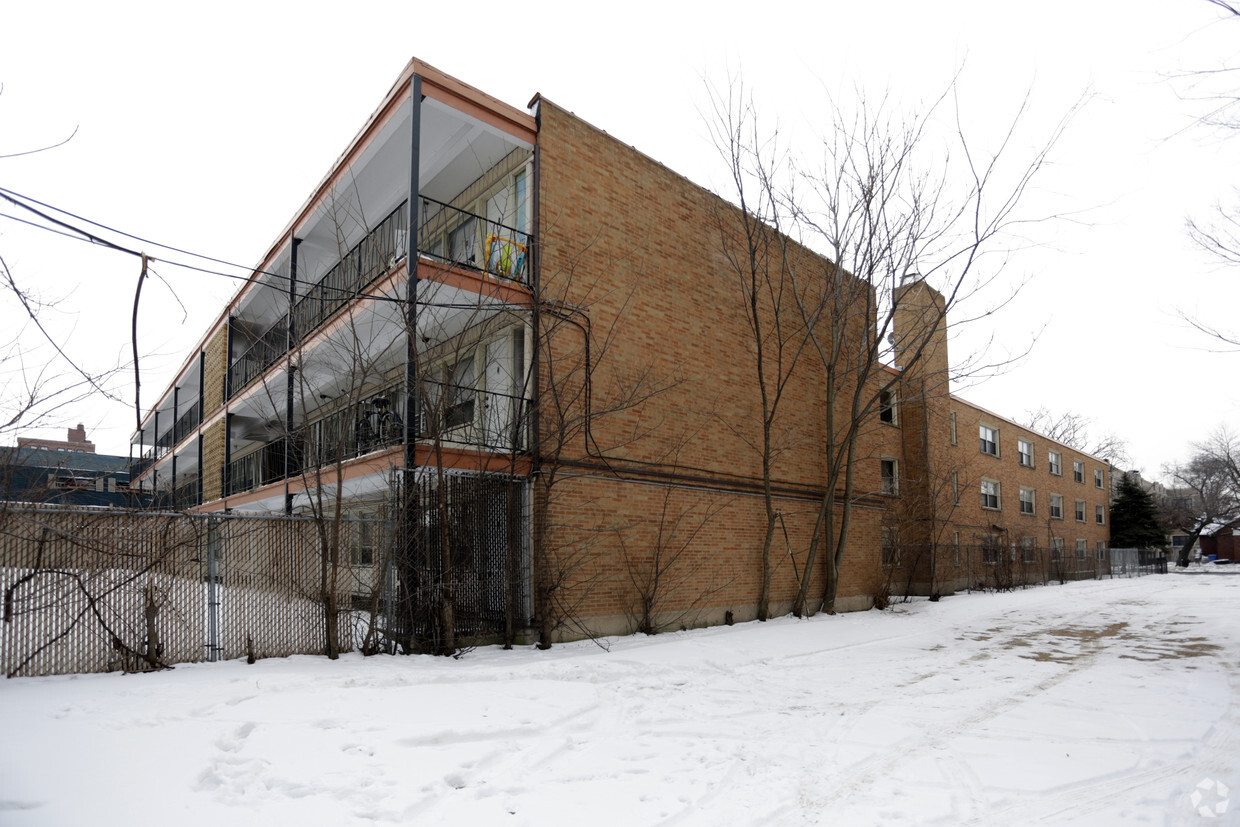 Foto del edificio - Park Shore View Apartments