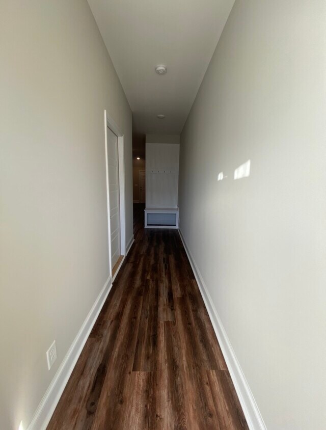Foto principal - 1035 Glenkirk Dr