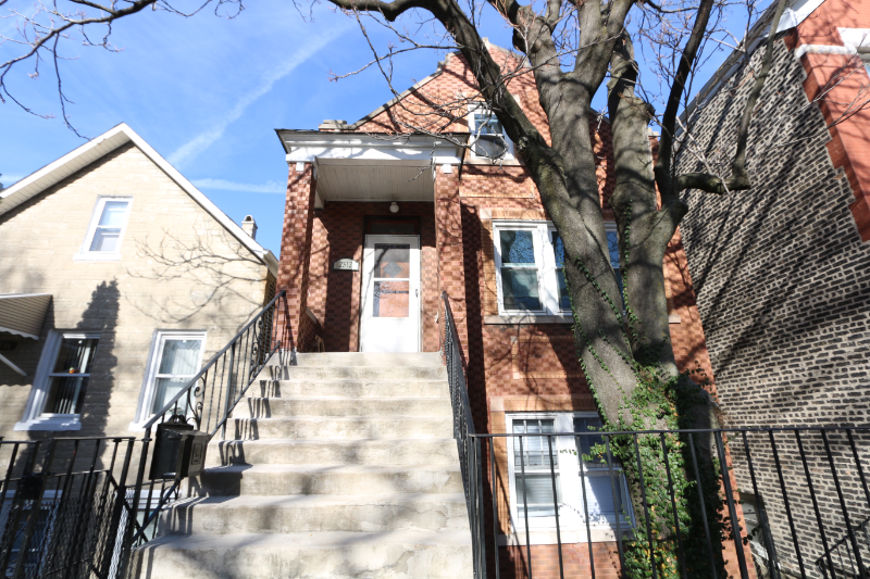 Foto principal - 2312 W Cullerton St