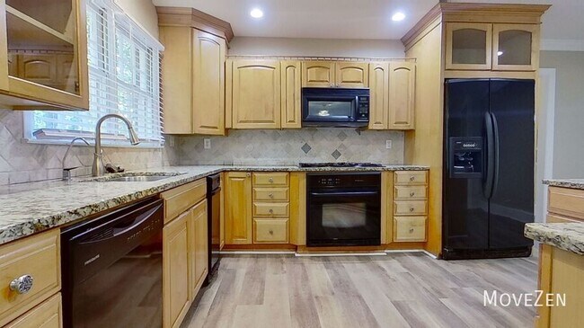 Foto del edificio - 8723 Houston Ridge Rd