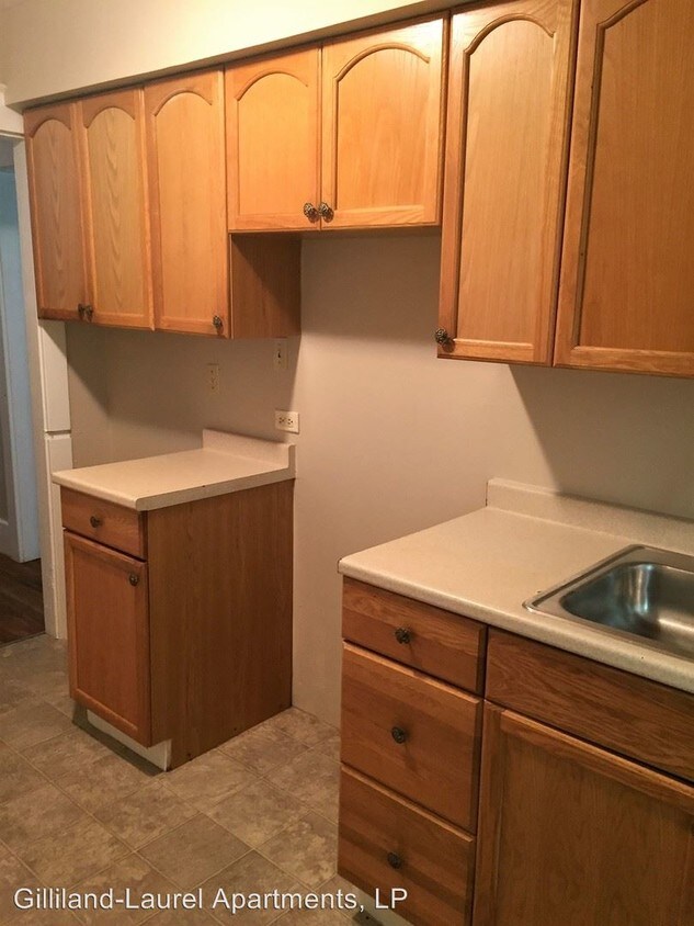 Primary Photo - 200 Gilliland Pl