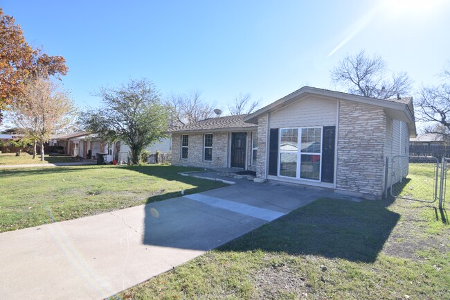 Building Photo - 1206 Bonner Dr