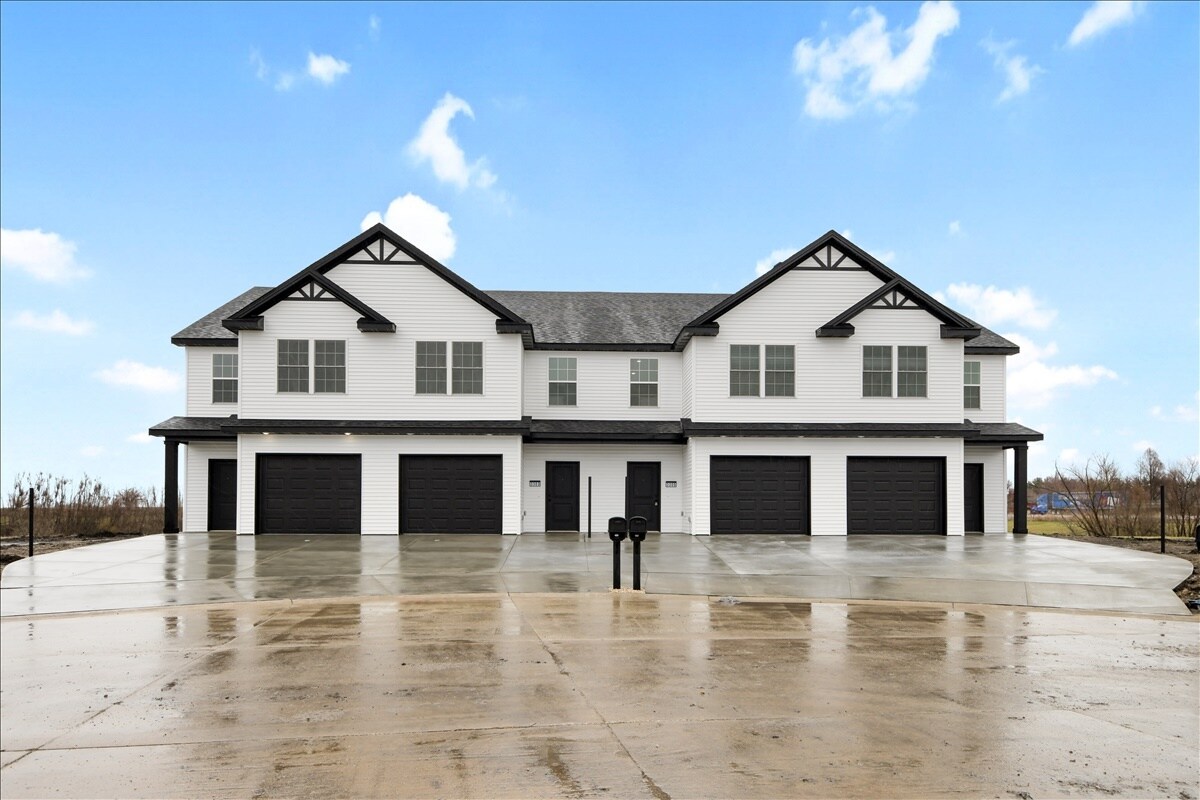 Primary Photo - 3301 Stoneway Ct