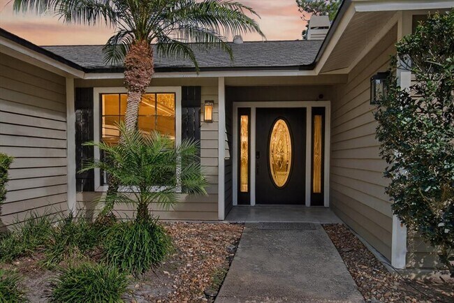 Building Photo - 29448 Azalea Ln