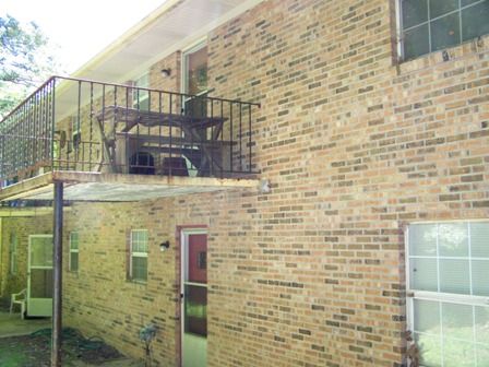 Foto del edificio - 6745 Langston Dr