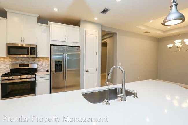 Foto del edificio - 2 br, 2 bath House - 8032 Calle Canovas Court