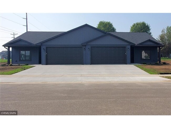 Building Photo - 1230-1232 Wisteria Ln