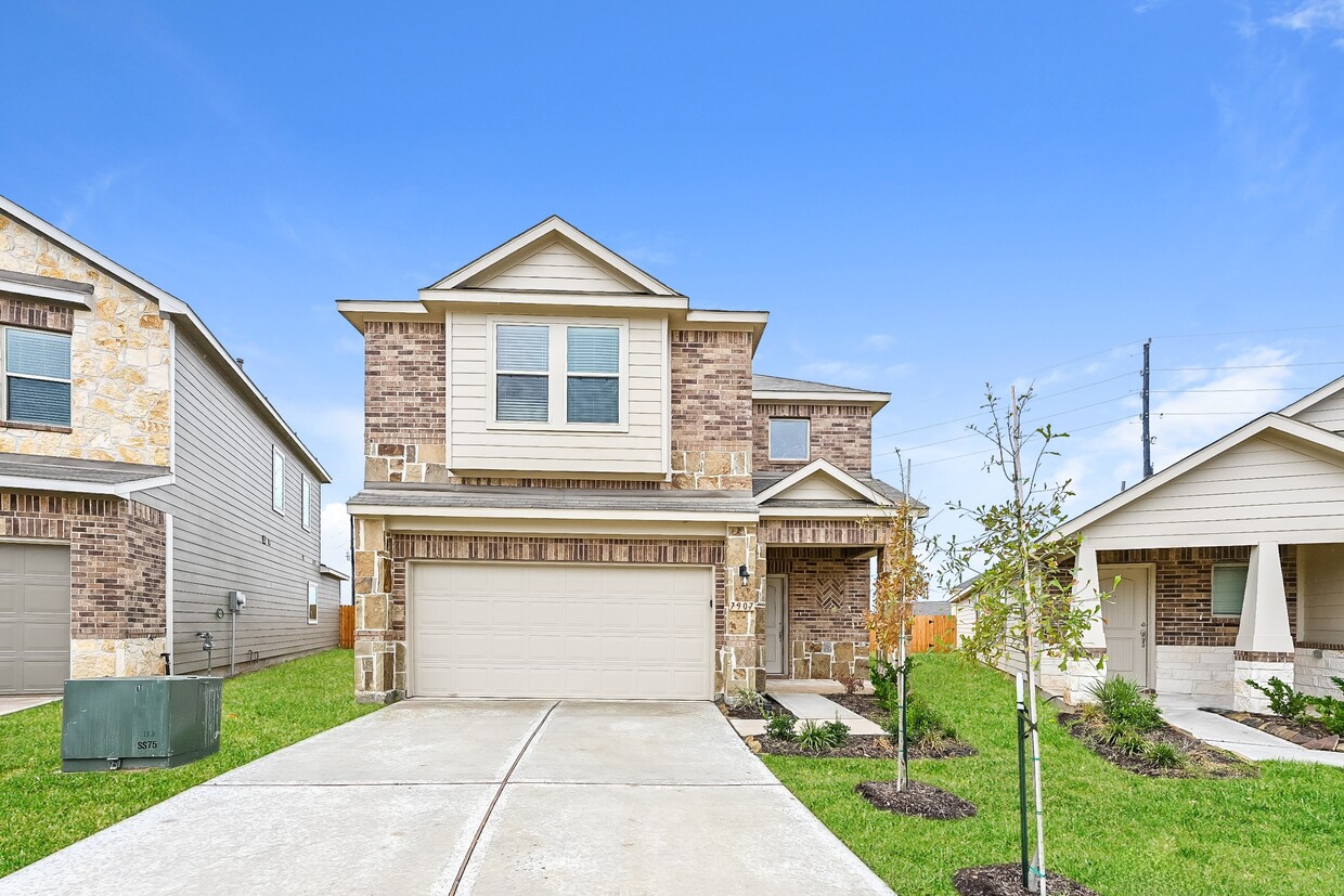 Foto principal - 7907 Tuscan Cypress Dr