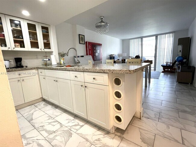 Foto del edificio - 3099 NW 48th Ave