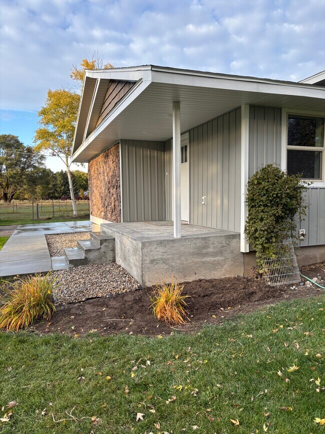 Foto del edificio - 2220 S 4000 W