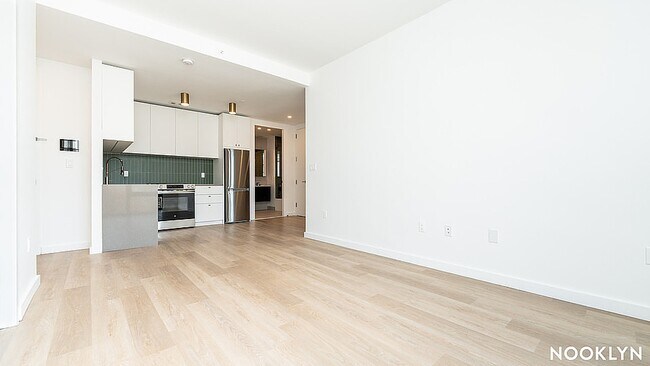 Foto del edificio - 527 Grand Ave
