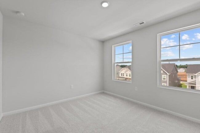 Building Photo - 634 Gimari Dr
