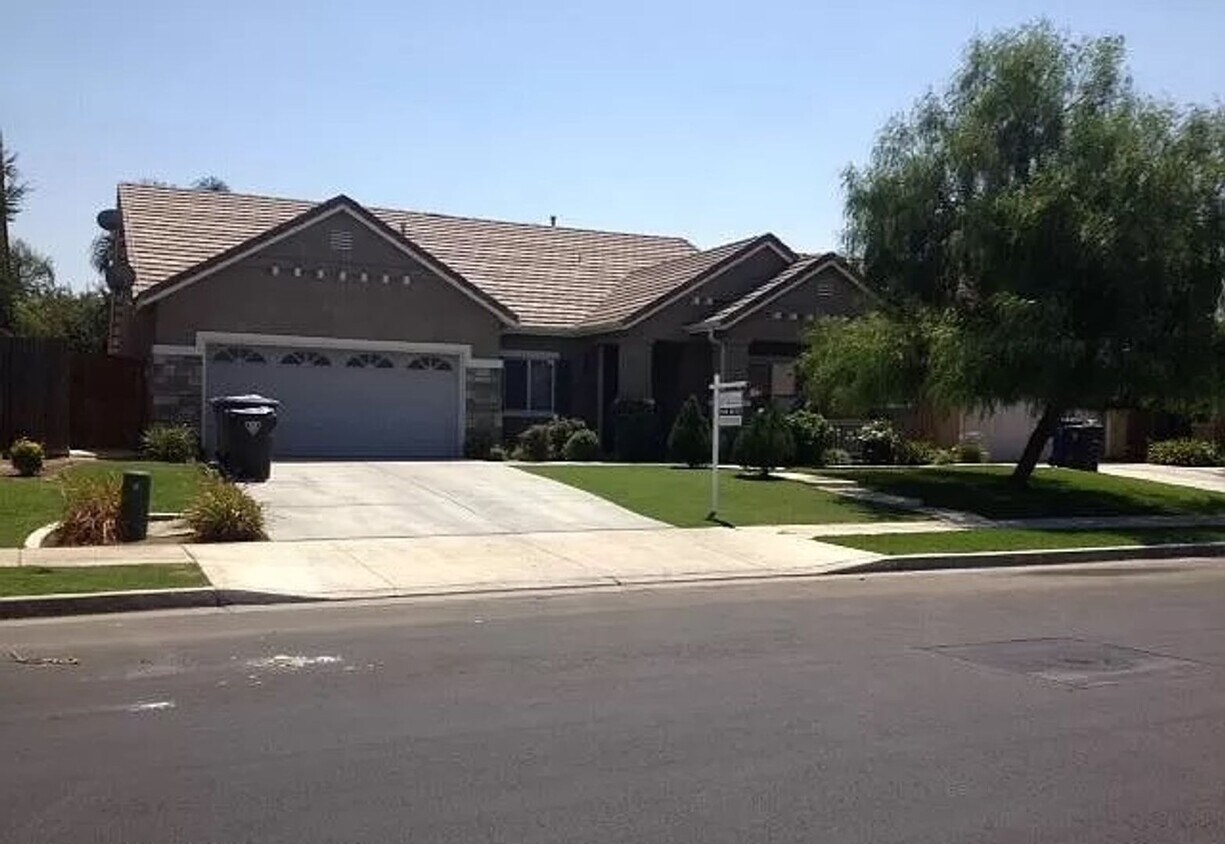 Beautiful Northwest 3 Bedroom 2 Bath Home House Rental in