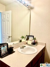 Building Photo - 100 Calcite Ln