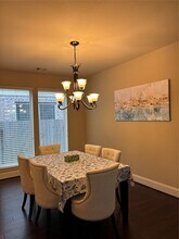 Building Photo - 27410 Bentridge Park Ln