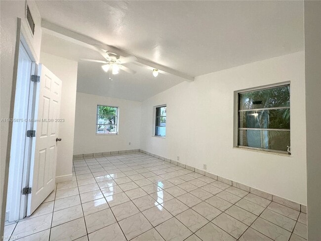 Building Photo - 3 br, 2 bath House - 11310 SW 52nd Ter