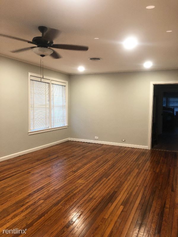 Building Photo - 4 br, 2 bath House - 711 Chicago Blvd