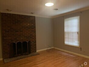 Building Photo - 121 Arcadia Ln