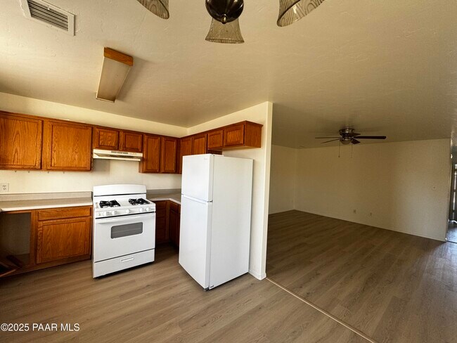 Foto del edificio - 3335 N Yavapai Ct