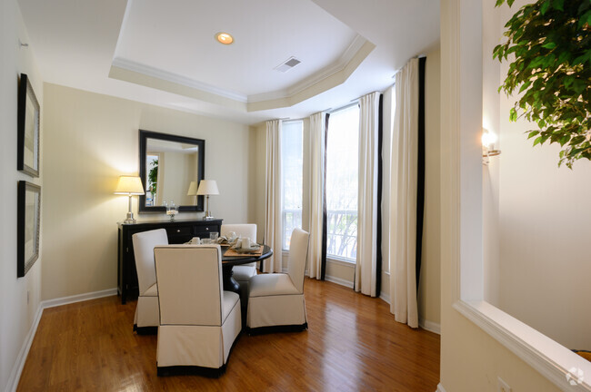 FSBAY Formal Dining Area - Dobson Studios, Lofts and apartments