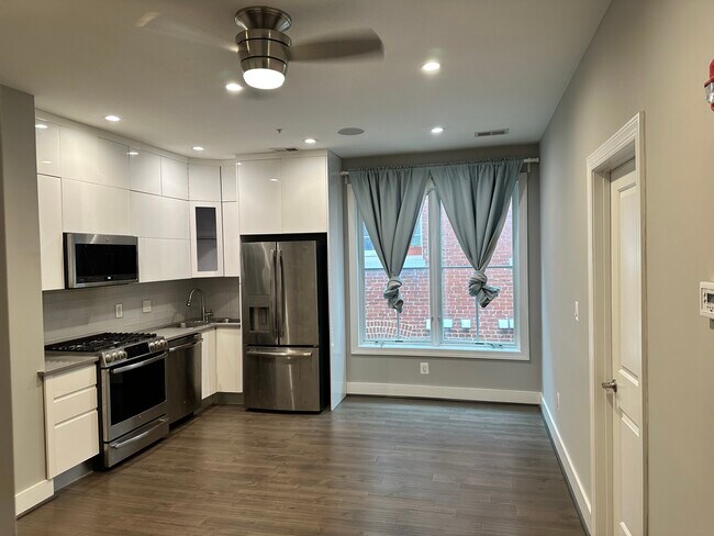 Foto del edificio - 625 Park Rd NW