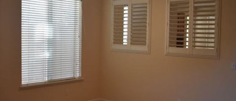 Building Photo - 2047 Gerber Dr