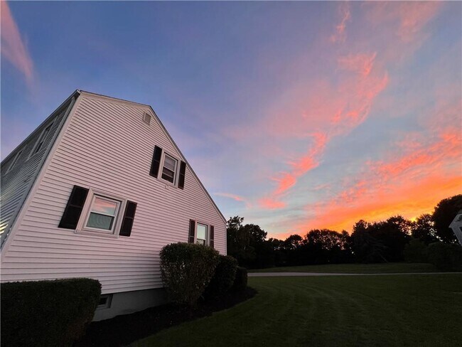 Building Photo - 48 Caiger Ln