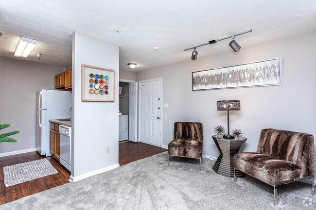 1BR, 1BA - 760 SF - Augusta Commons Apartments