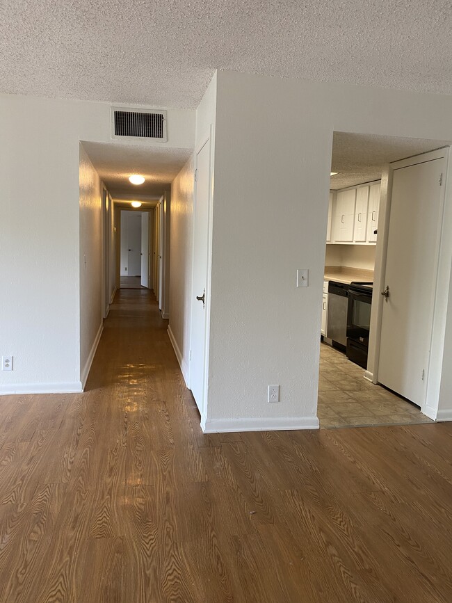 21 Vaughns Gap Rd Unit C33, Nashville, TN 37205 Condo for Rent in