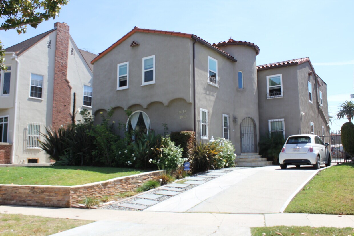 Primary Photo - 1014 S Mansfield Ave