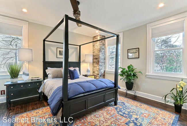 Building Photo - 3 br, 2 bath House - 1208 Lincoln St