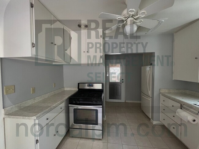 Foto del edificio - Adorable 1 bed 1 bath home