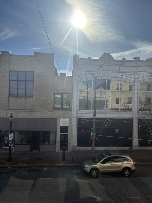 Building Photo - 2716 Cherokee St