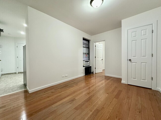 Foto del edificio - 401 E 68th St