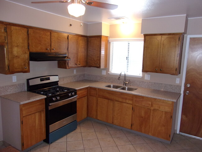 Foto del edificio - 793 W Nevada Cir