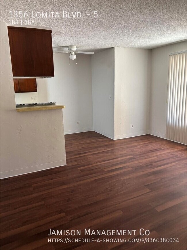 Building Photo - 1356 Lomita Blvd