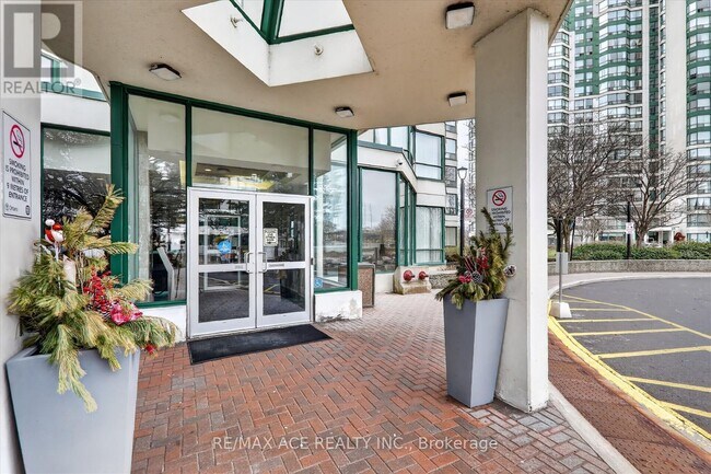 Building Photo - 4460 Tucana Ct