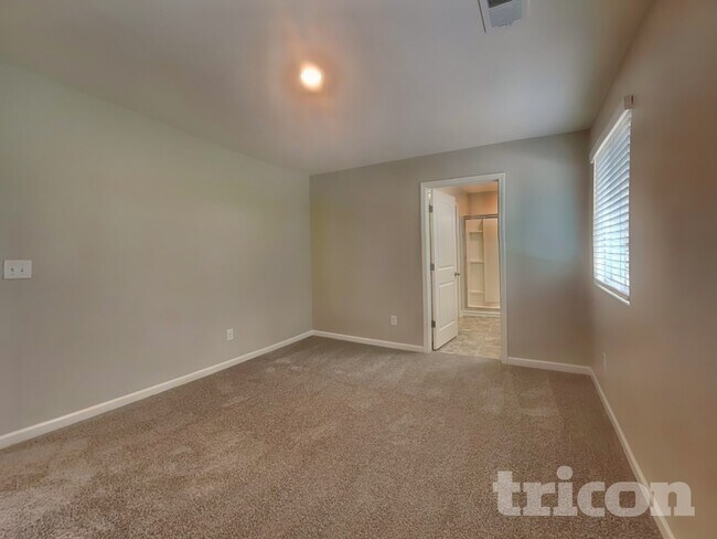 Building Photo - 9216 War Eagles Way