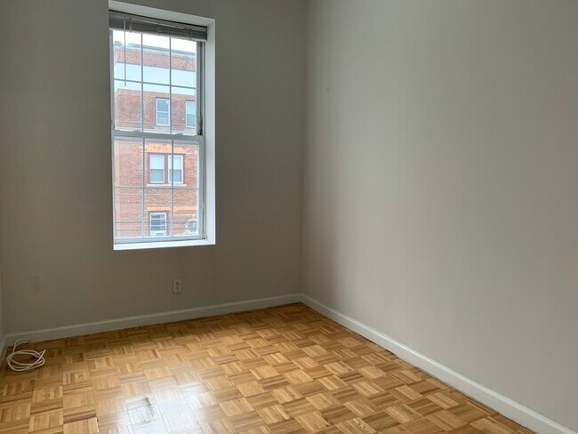 Building Photo - 328 Palisade Ave