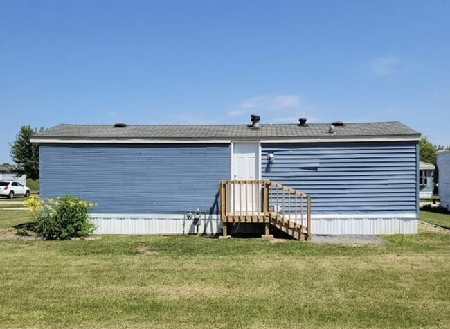 Building Photo - 113 Foxglove Ln