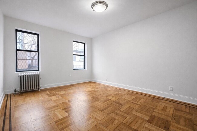 Building Photo - 615 Fort Washington Ave