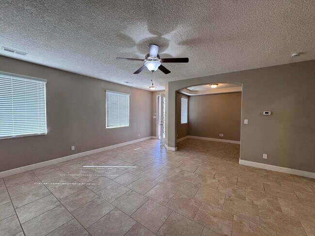 Building Photo - 1504 Barbaro Dr SE