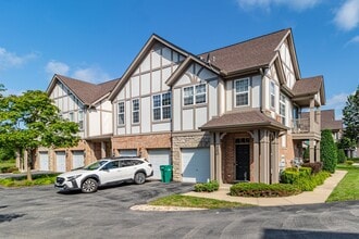 Building Photo - 200 Rosehall Dr