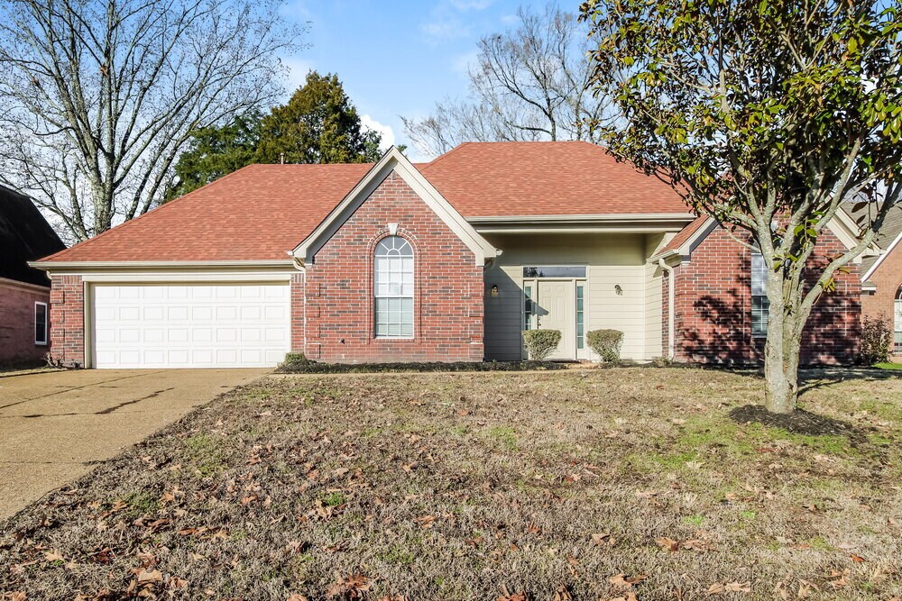 Foto principal - 7885 Meadow Ridge Ln