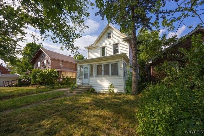 Building Photo - 1112 College Ave