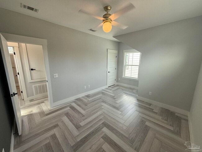 Building Photo - 1011 N K St