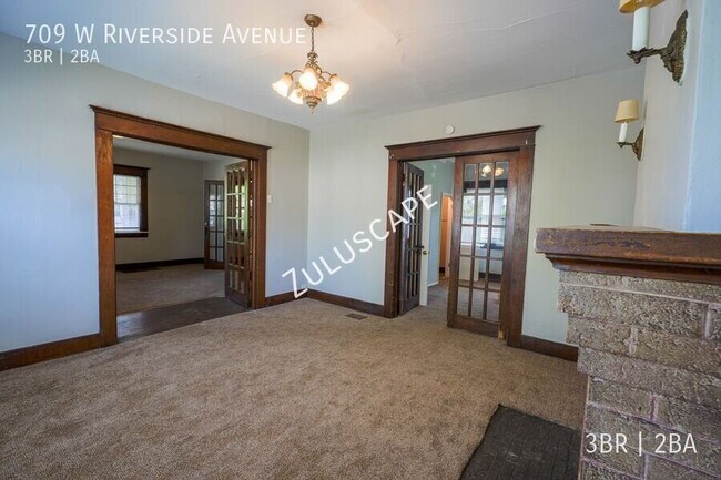 Foto del edificio - 709 W Riverside Ave