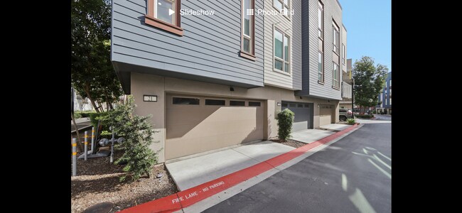 Building Photo - 390 Riesling Ave