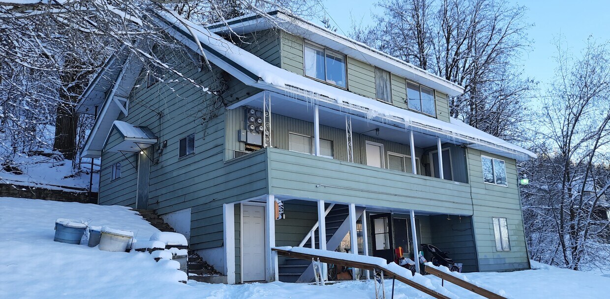 Foto principal - 401 W Portland Ave