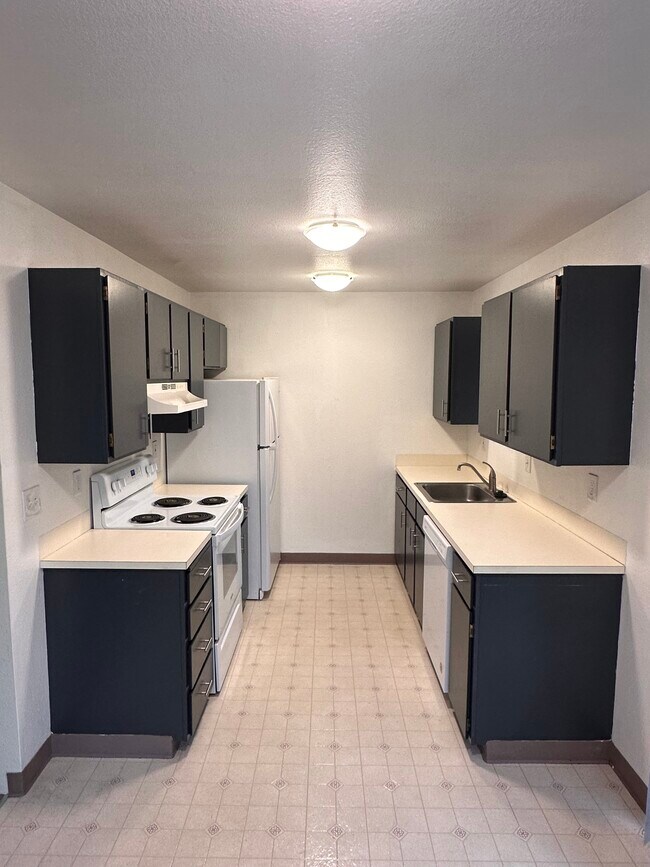 Foto del edificio - 8856 Interlake Ave N